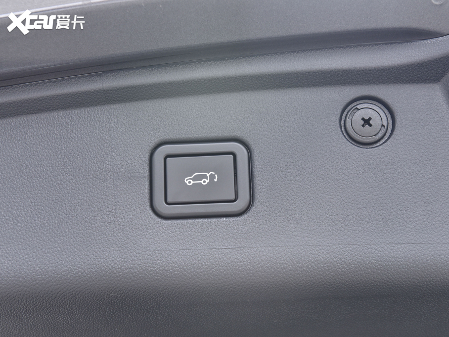 2022LCS75 PLUS 2.0T ԄŞ