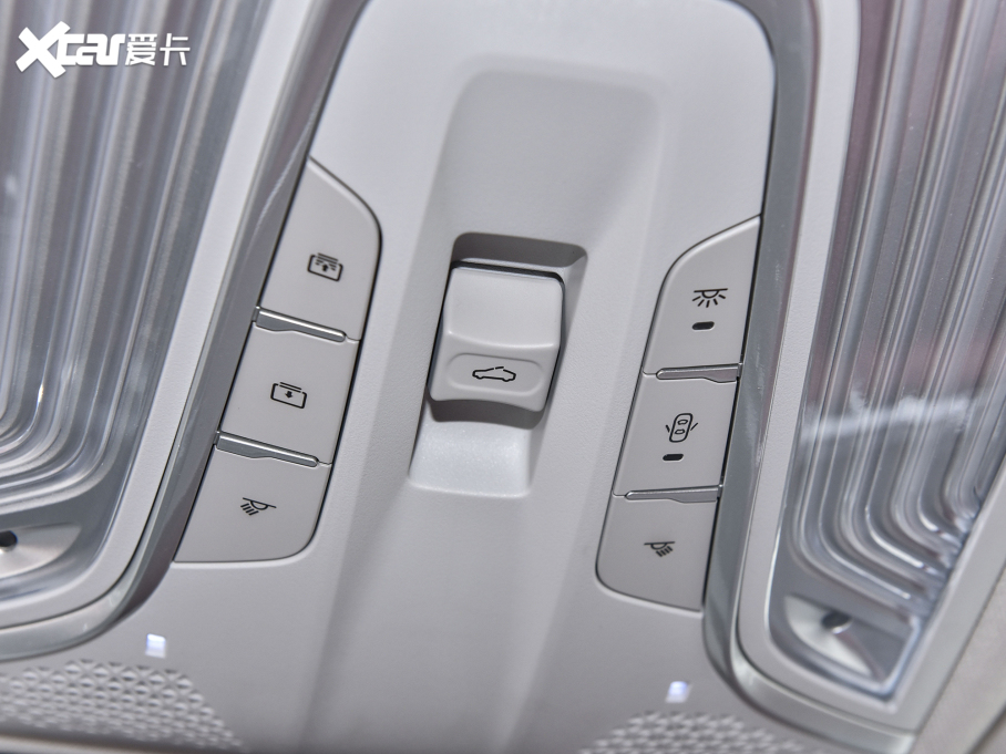 2022LCS75 PLUS 2.0T ԄŞ