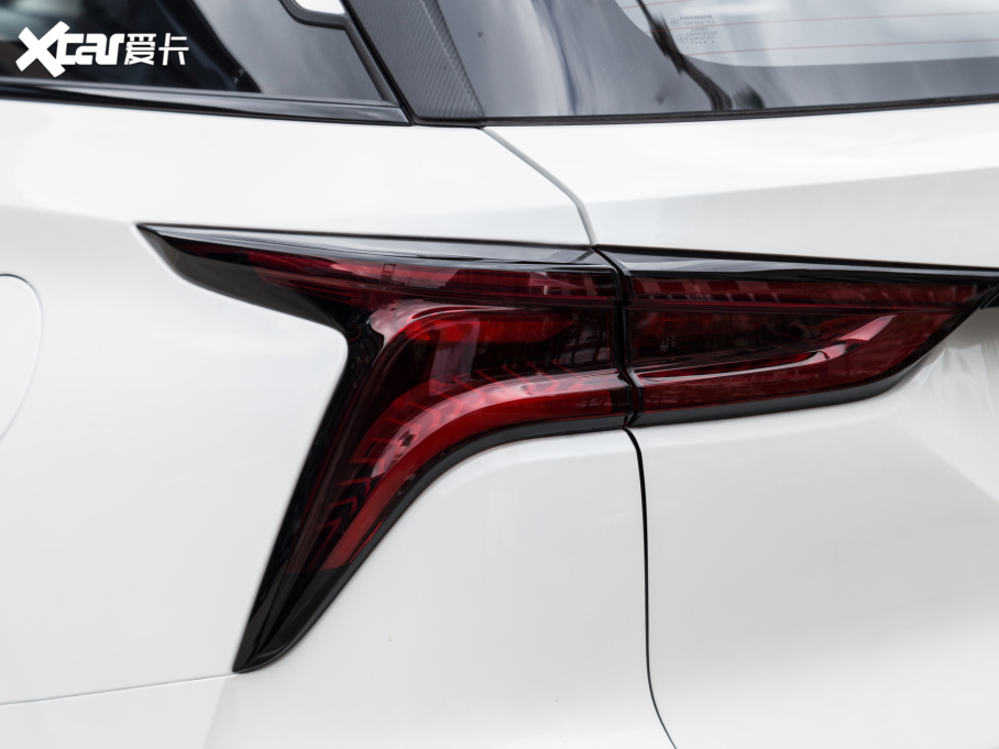 2022LCS75 PLUS 1.5T ԄӾӢ