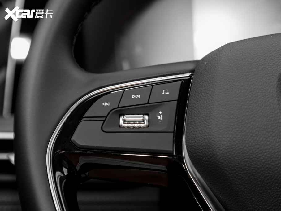 2022LCS75 PLUS 1.5T ԄӾӢ