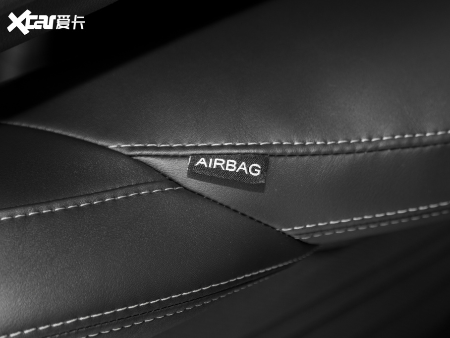 2022L(zhng)CS75 PLUS 1.5T Ԅ(dng)Ӣ