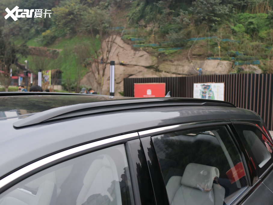 2022LCS75 PLUS ڶ 2.0T ԄŞ