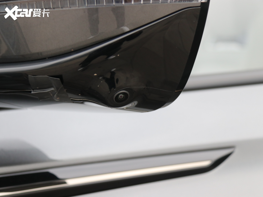 2022LCS75 PLUS ڶ 2.0T ԄŞ