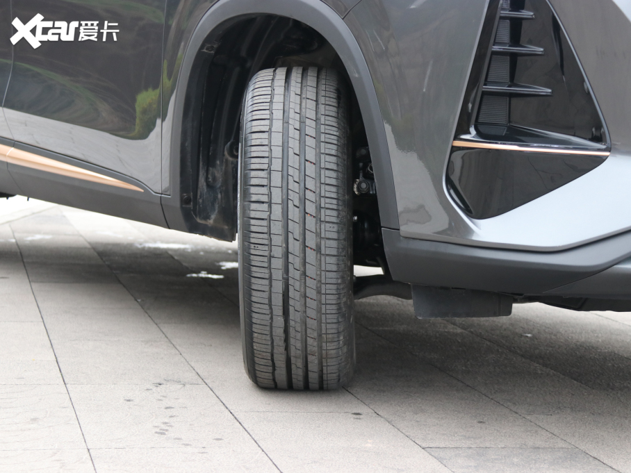 2022LCS75 PLUS ڶ 2.0T ԄŞ