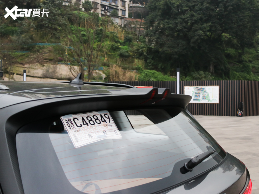 2022LCS75 PLUS ڶ 2.0T ԄŞ