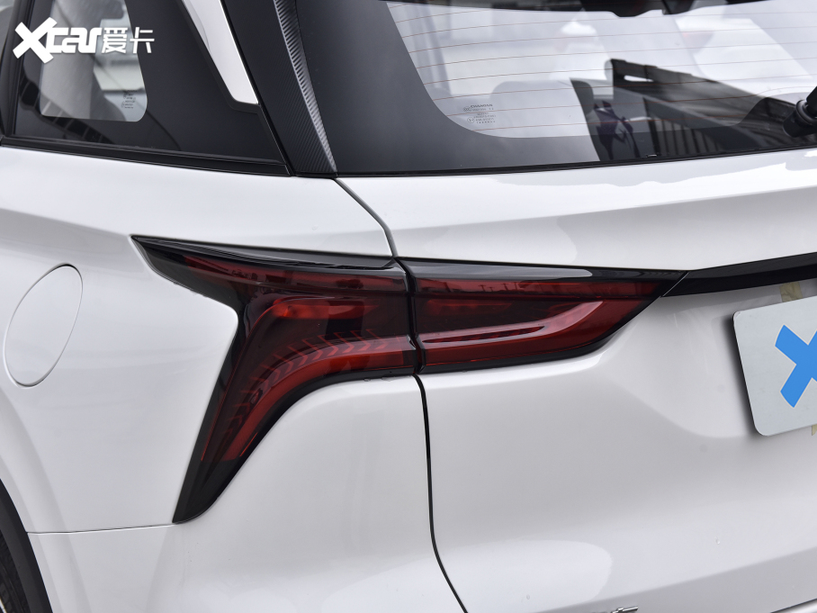 2022LCS75 PLUS 1.5T ԄF