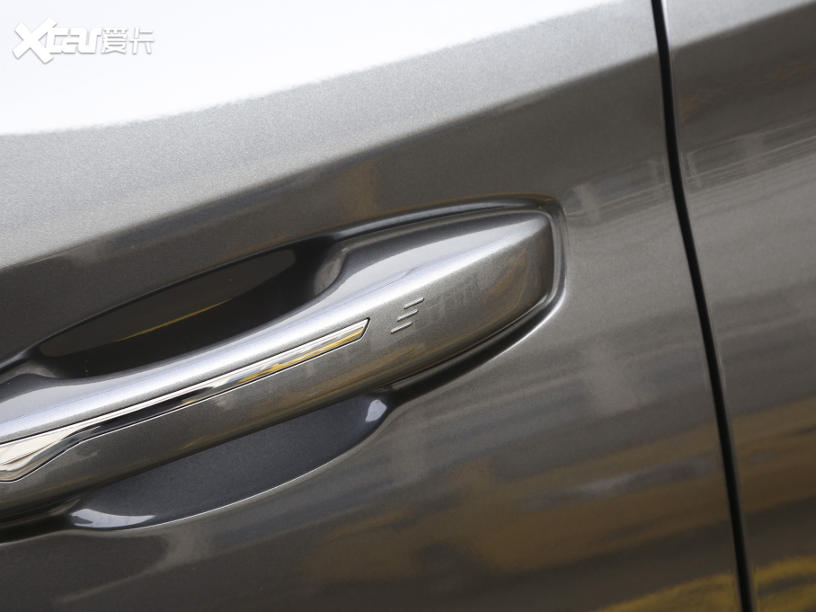 2022L(zhng)CS75 PLUS ڶ 2.0T Ԅ(dng)F