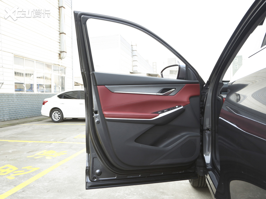 2022LCS75 PLUS ڶ 2.0T ԄF