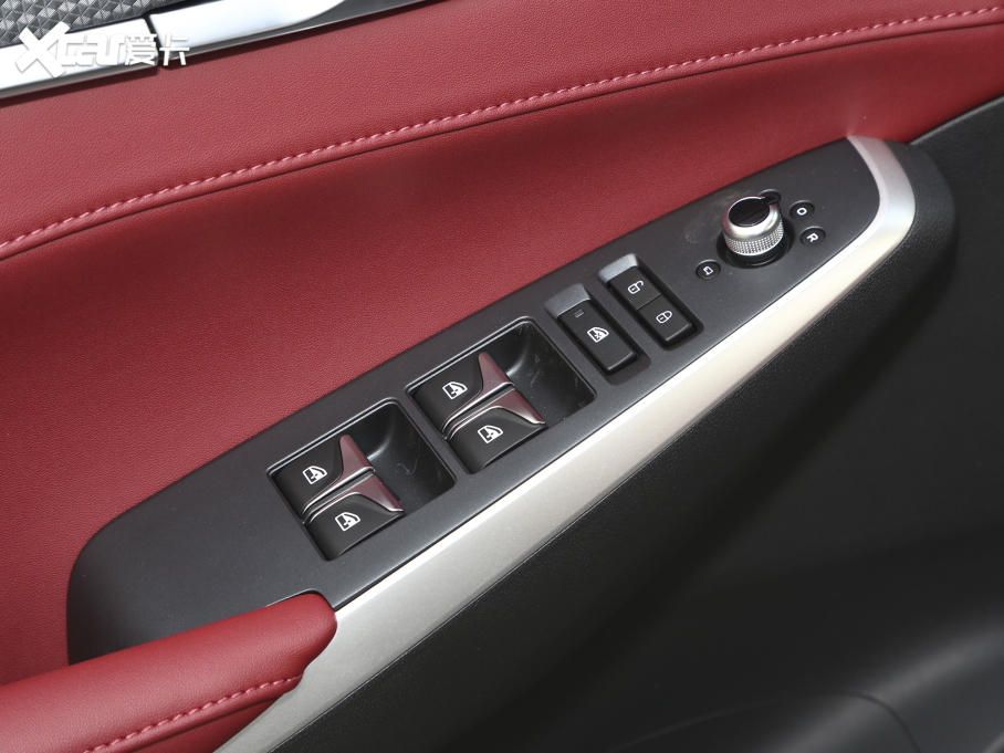 2022LCS75 PLUS ڶ 2.0T ԄF