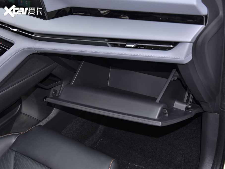 2022LCS75 PLUS ڶ 2.0T ԄI