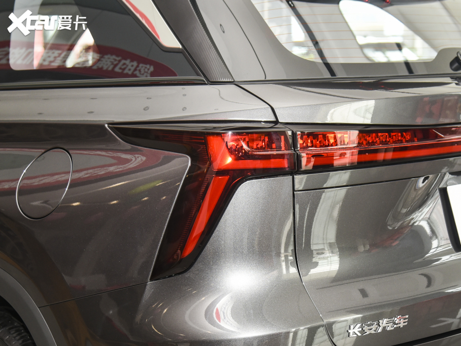 2022���L��CS75 PLUS �ڶ��� 1.5T �ԄӺ��A��