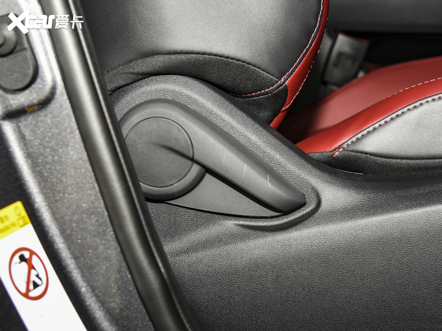 2022L(zhng)CS75 PLUS ڶ 1.5T Ԅ(dng)A