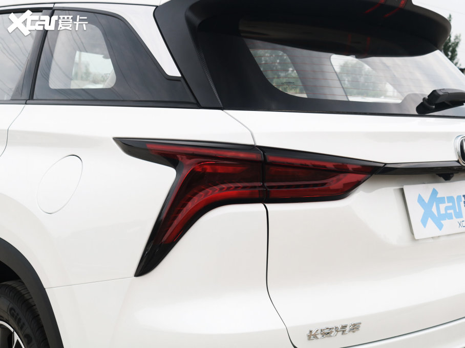 2022L(zhng)CS75 PLUS (jng) 1.5T Ԅ(dng)׿Խ