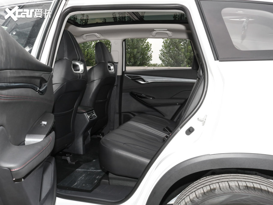 2022LCS75 PLUS  1.5T Ԅ׿Խ