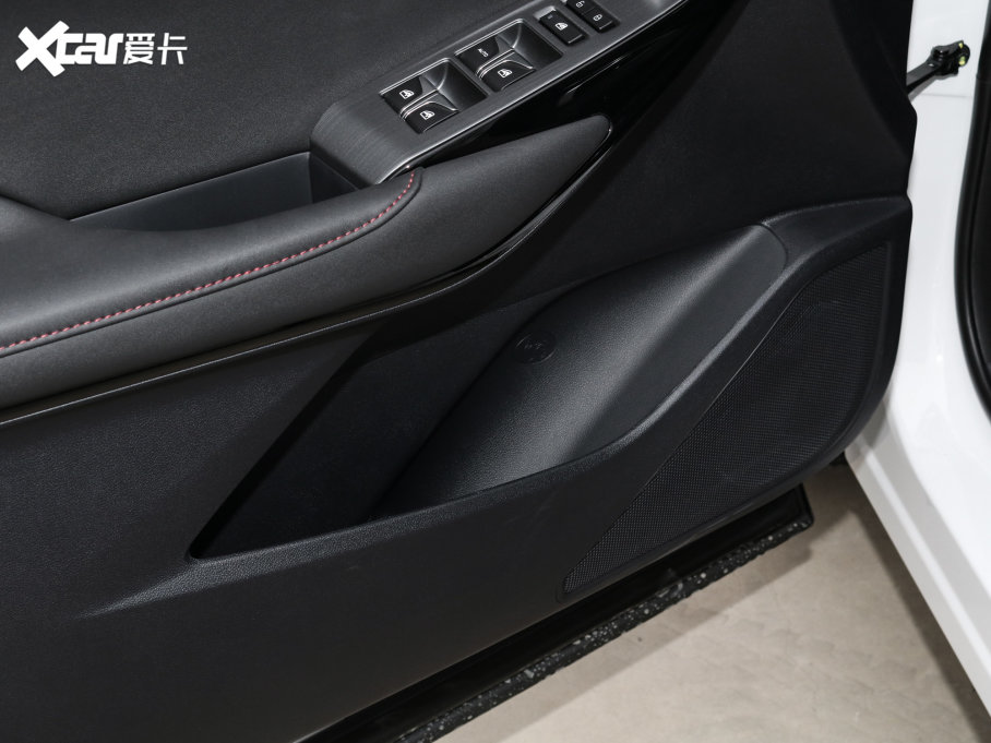 2022���L��CS75 PLUS ����� 1.5T �Ԅ�׿Խ��