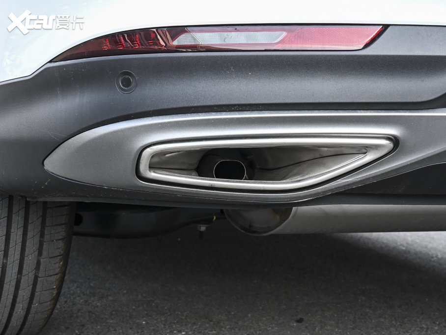 2022LCS75 PLUS  1.5T Ԅh