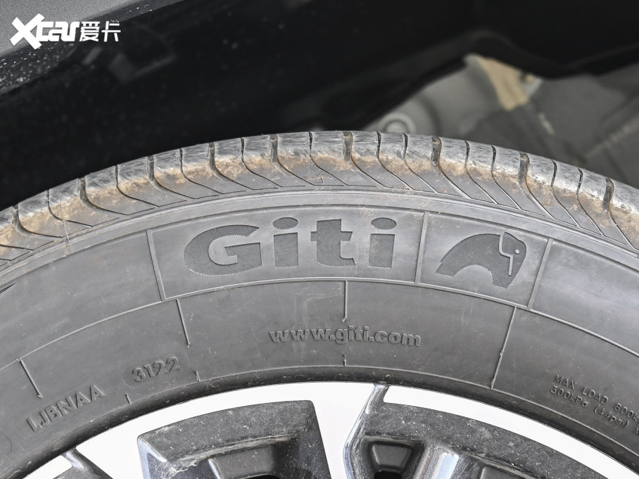 2022LCS75 PLUS  1.5T Ԅh