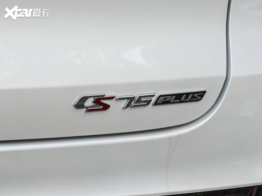 2022LCS75 PLUS  1.5T Ԅh