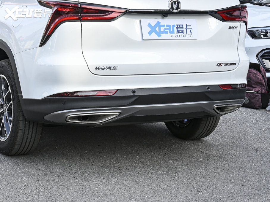 2022���L��CS75 PLUS ����� 1.5T �Ԅ����h��