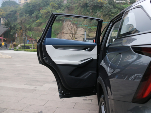 2022ڶ 2.0T ԄŞ ܇T