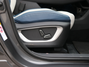 2022ڶ 2.0T Ԅ(dng)Ş g