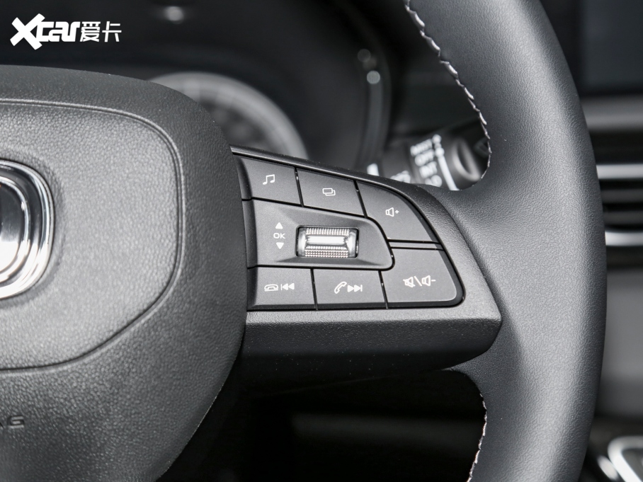 2022JCC {L 1.5T DCTӢ