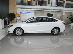 2022{L 1.5T DCTӢ w^