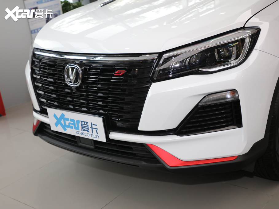 2022L(zhng)CS75 {(ln)L 1.5T ք(dng)Ӣ