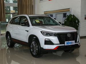 2022款蓝鲸版 1.5T DCT尊贵型 右前45度