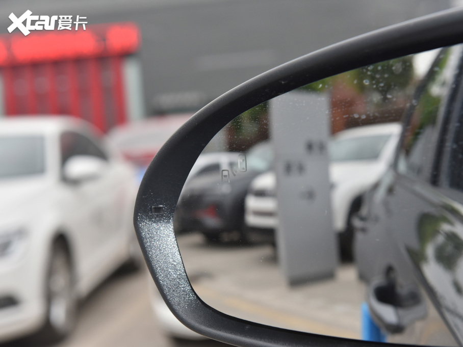 2022݄ PLUS {LNE 1.4T GDI DCTŞ