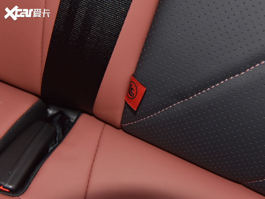 2022݄ PLUS {LNE 1.4T GDI DCTŞ