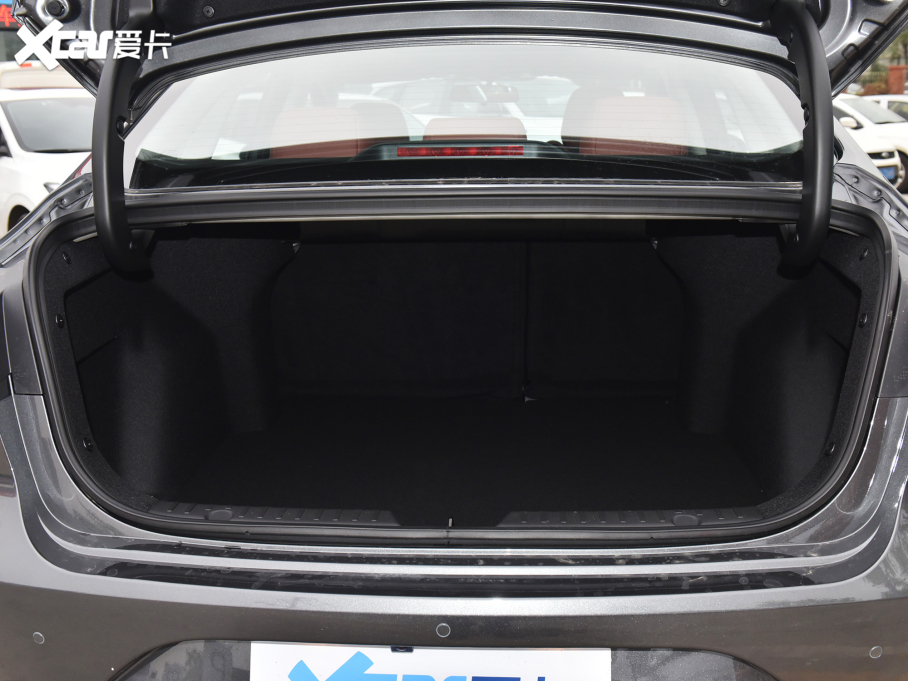 2022݄ PLUS {LNE 1.4T GDI DCTŞ