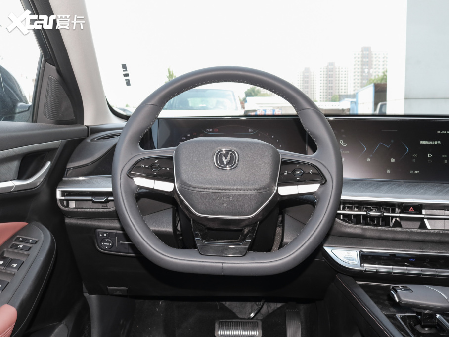 2022���݄� PLUS �{�LNE 1.4T GDI DCT���F��