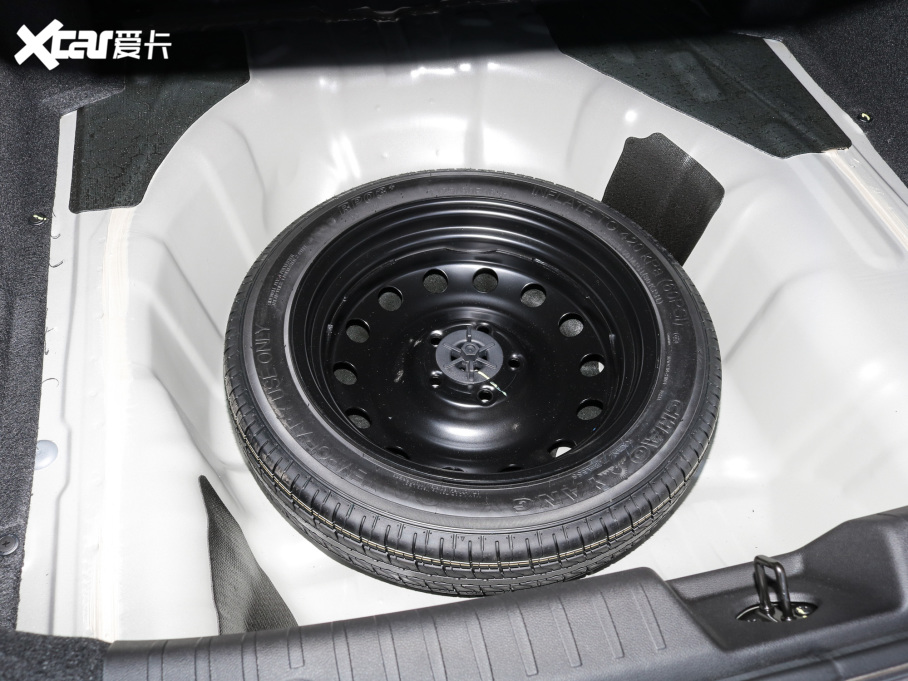 2022���݄� PLUS �{�LNE 1.4T GDI DCT���F��