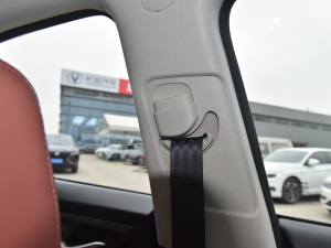 2022PLUS {LNE 1.4T GDI DCTŞ g