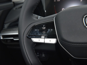 2022PLUS {LNE 1.4T GDI DCTŞ п؅^(q)