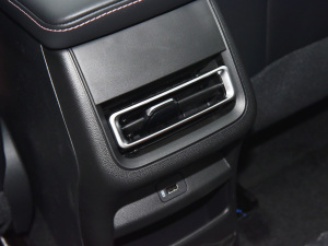 2022PLUS {LNE 1.4T GDI DCTŞ п؅^(q)