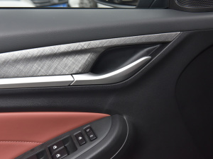 2022PLUS {LNE 1.4T GDI DCTŞ п؅^(q)