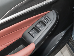 2022PLUS {LNE 1.4T GDI DCTF п؅^