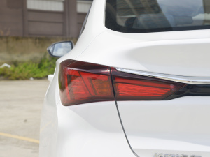 2022PLUS 1.6L GDI CVTӢ ^