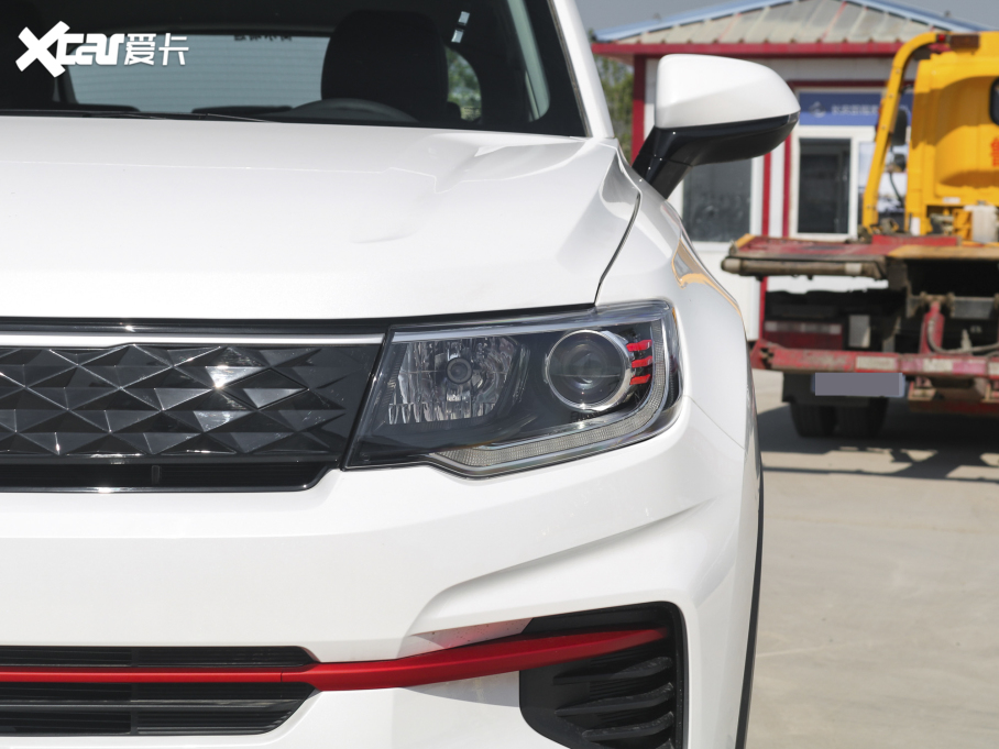 2022LCS35 PLUS 1.6L CVTӢ