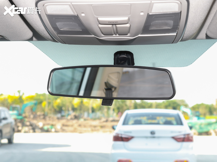 2022LCS35 PLUS 1.6L CVTӢ