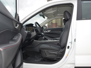 2022{LNE 1.4T DCTA ǰſg