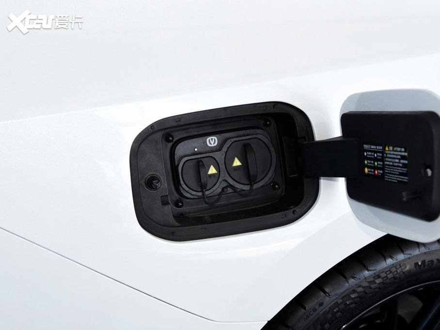 2023LUNI-V iDD 1.5T 113km ǿ