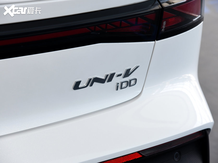 2023LUNI-V iDD 1.5T 113km ǿ