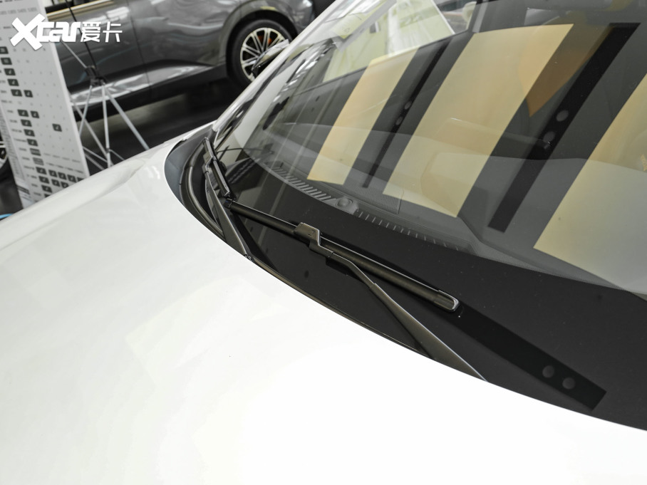 2023LUNI-V iDD 1.5T 113km Ȥ