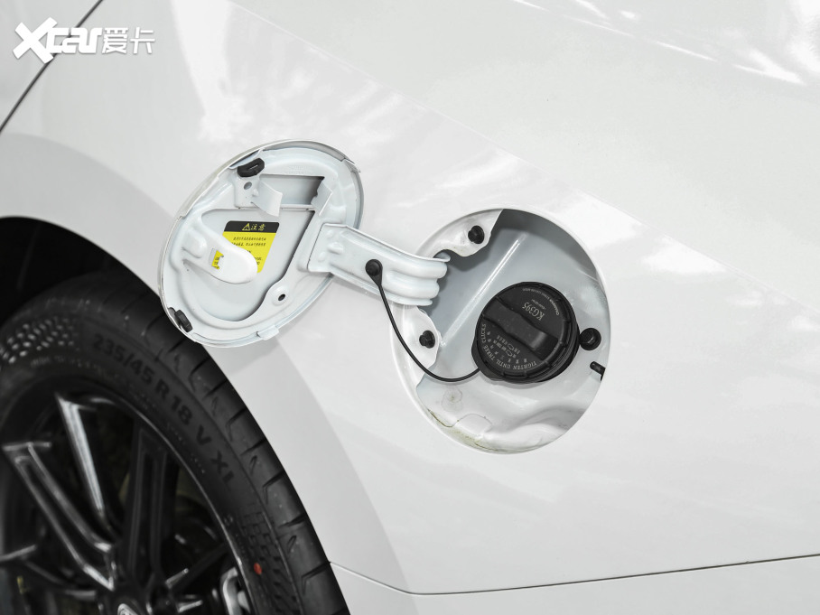 2023LUNI-V iDD 1.5T 113km Ȥ