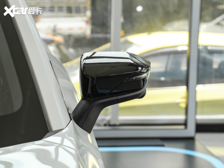 2023L(zhng)UNI-V iDD 1.5T 113km Ȥ