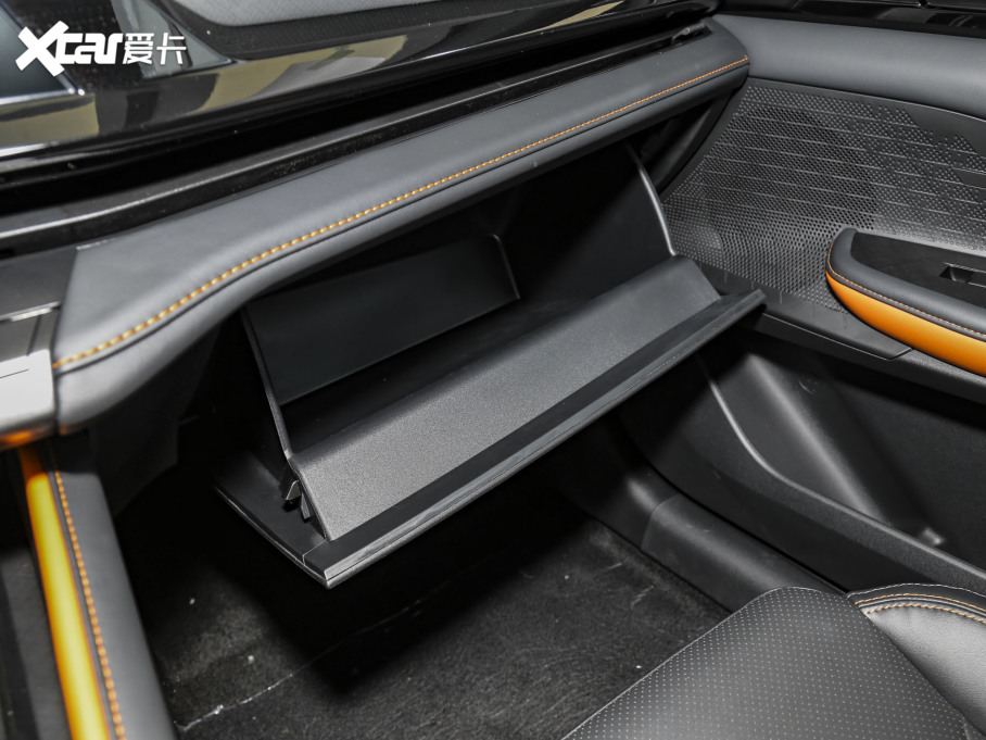 2023LUNI-V iDD 1.5T 113km Ȥ