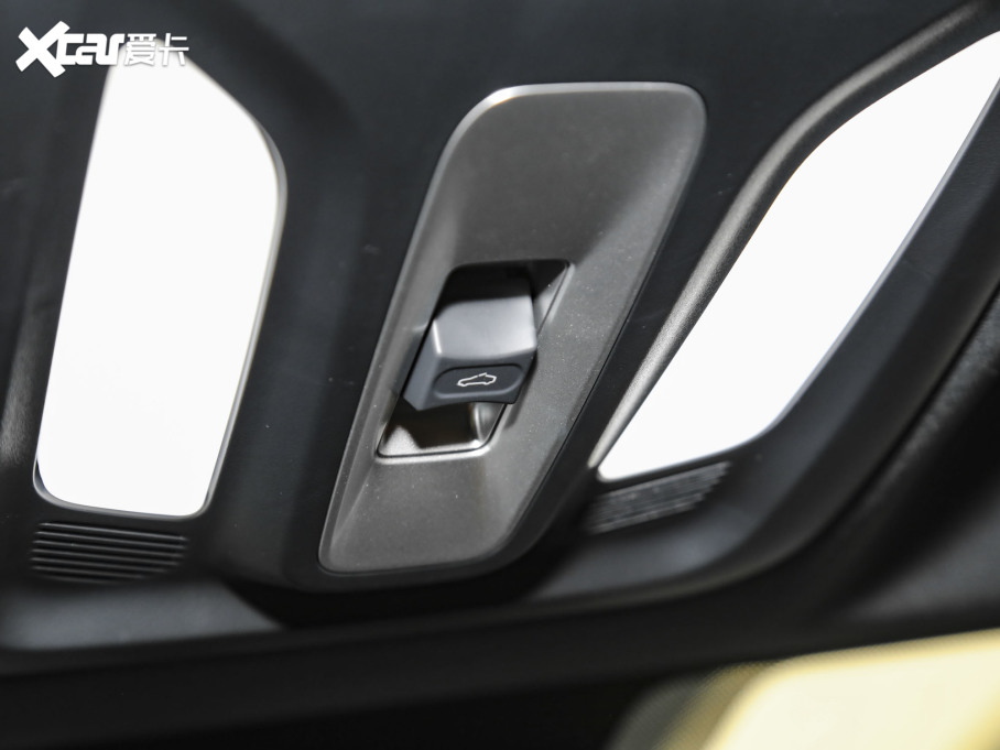 2023LUNI-V iDD 1.5T 113km Ȥ